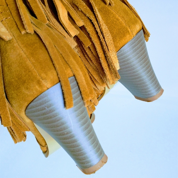 Miss & Mr. Foot Women's Fringe Suede Ankle Boots - Picture 11 of 14